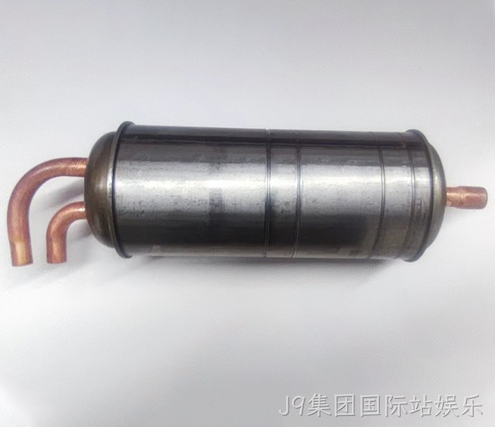 双管电阻焊储液器
